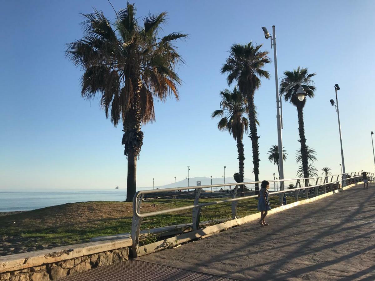 Infostays Maria Zambrano Malaga Bagian luar foto
